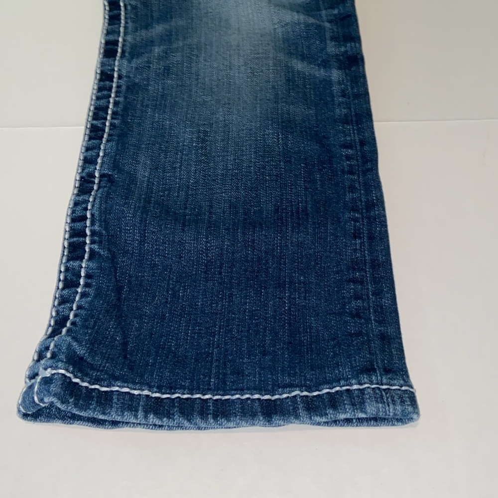 BKE Sabrina Women’s Size 27 Denim Capri Jeans - Picture 3 of 14